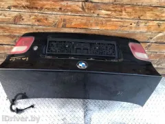 Фонарь крышки багажника правый BMW 3 серии, 1990 г.