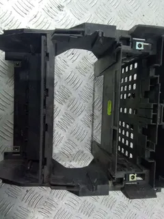 Рамка под магнитолу Audi A4, 2004 г.