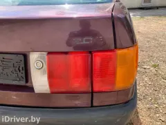 Фонарь крышки багажника правый Audi 80, 1991 г.