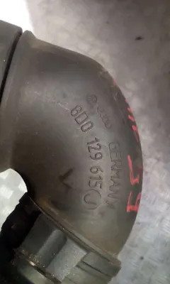 Патрубок воздушного фильтра Volkswagen Passat, 2002 г.