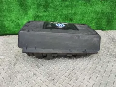 Декоративная крышка двигателя Volkswagen Polo, 2003 г.