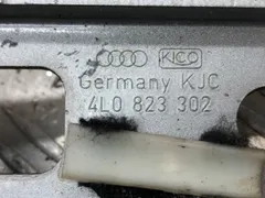 Петля капота правая Audi Q7, 2007 г.