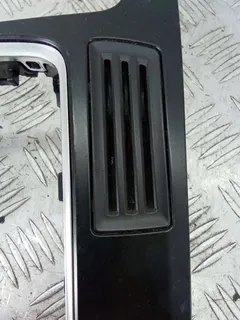 Накладка декоративная центральной консоли Audi A4, 2009 г.