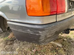 Бампер задний Audi 80, 1991 г.