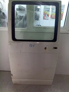 Дверь задняя левая Volkswagen Transporter, 2006 г.