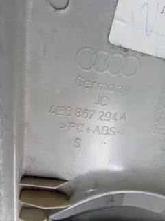 Обшивка стойки центральной правой Audi A8, 2007 г.