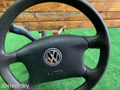Подушка безопасности водителя Volkswagen Golf, 2000 г.
