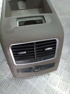 Консоль салона (кулисная часть) Audi A6, 2006 г.