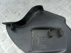 Пластик моторного отсека Audi A6, 2000 г.