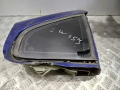 Стекло кузовное боковое правое Volkswagen Passat, 2003 г.