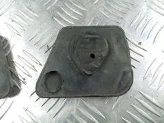 Отбойник капота (демпфер) Volkswagen Passat, 2004 г.