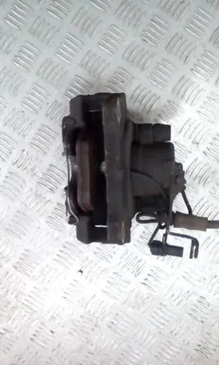 Суппорт передний левый Audi A4, 2005 г.