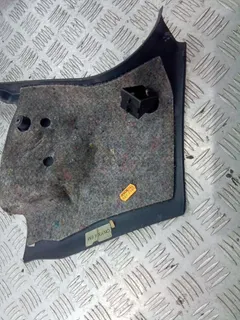 Обшивка стойки передней левой Audi A6, 1998 г.