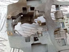 Скелет ручки наружной передней левой Volkswagen Touareg, 2005 г.