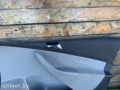 Обшивка двери (дверная карта) комплект Volkswagen Passat, 2007 г.