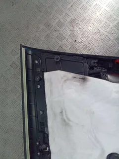 Обшивка двери передней левой (дверная карта) Audi A4, 2008 г.