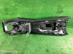 Консоль салона (кулисная часть) Audi A8, 2004 г.