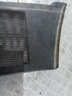 Дождевик Audi A4, 2003 г.