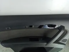 Обшивка двери задней левой (дверная карта) Audi Q7, 2007 г.