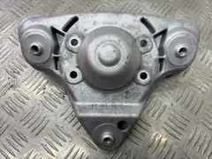 Опора амортизатора верхняя (чашка) Volkswagen Passat, 2001 г.