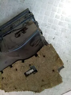 Бардачок Audi A4, 2000 г.