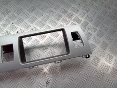Накладка декоративная на торпедо Audi Q7, 2014 г.
