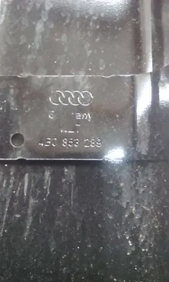 Обшивка стойки центральной левой Audi A6, 2002 г.