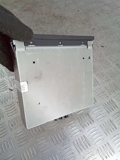CD-чейнджер Audi A4, 2002 г.