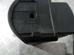 Дефлектор обдува салона Audi A4, 2000 г.