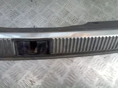 Накладка внутренняя на заднюю панель кузова Audi A4, 2003 г.