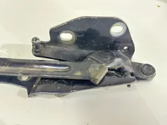 Петля крышки багажника Audi A6, 1995 г.