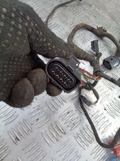 Проводка двери задней левой Audi A6, 2000 г.