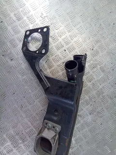 Труба интеркулера Audi A4, 2005 г.