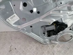 Стеклоподъемник электрический задний левый Volkswagen Passat, 2001 г.