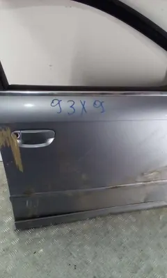 Дверь передняя правая Audi A4, 2005 г.