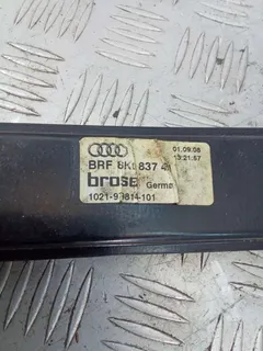 Стеклоподъемник электрический передний левый Audi A4, 2009 г.