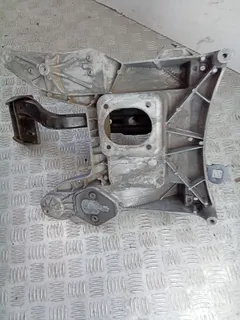 Узел педальный (блок педалей) Volkswagen Touareg, 2008 г.