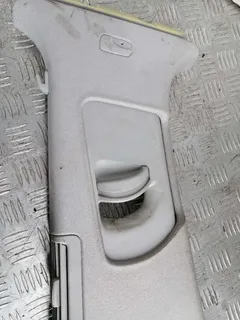 Обшивка стойки центральной левой Audi A6 allroad, 2006 г.