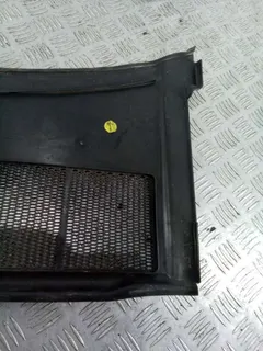 Дождевик Audi A4, 2004 г.