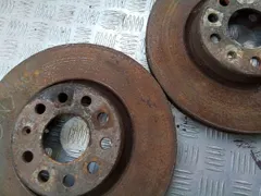 Диск тормозной передний Volkswagen Passat, 2009 г.