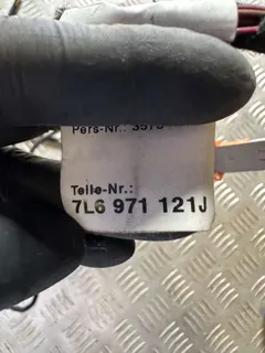 Проводка двери передней левой Volkswagen Touareg, 2006 г.