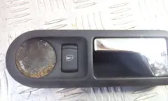 Ручка внутренняя задняя левая Volkswagen Passat, 2002 г.