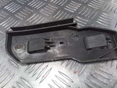 Кронштейн крепления крыла переднего правого Volkswagen Passat, 2004 г.
