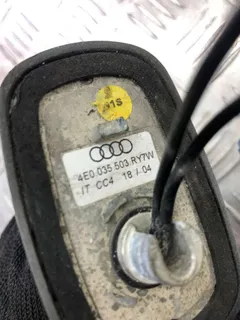 Антенна Audi A8, 2007 г.