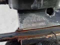 Петля двери передней правой Volkswagen Passat CC, 2008 г.