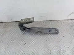 Петля капота правая Volkswagen Passat, 2003 г.