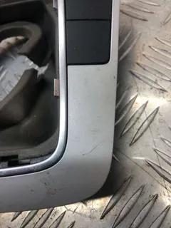 Рамка (накладка) рычага КПП Volkswagen Passat, 2006 г.