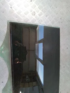 Стекло двери задней левой Audi Q7, 2007 г.