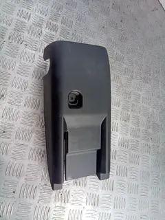 Кожух рулевой колонки Volkswagen Passat, 2011 г.