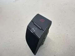 Кнопка центрального замка Audi Q7, 2007 г.